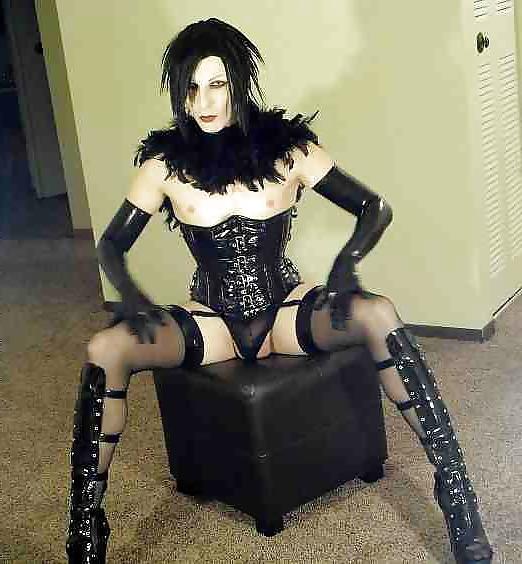 25P Shemales crossdressing transsexual 21