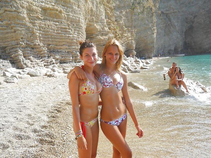 25P FB TEEN SLUTS - BIG BOOBS NIPPLES AND ASSES - COMMENT PLS