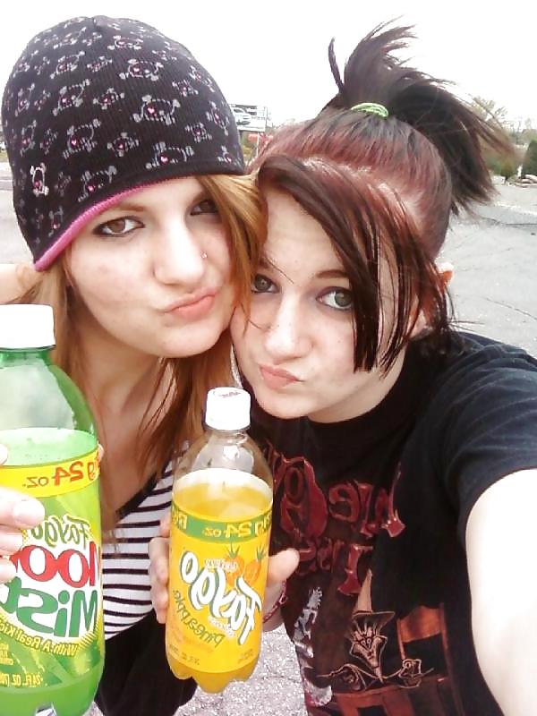 7P Emo Teen Slut