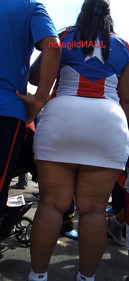 7P HUGE Fat Big BOOTY Rican MILF VOYEUR cellulite skirt!