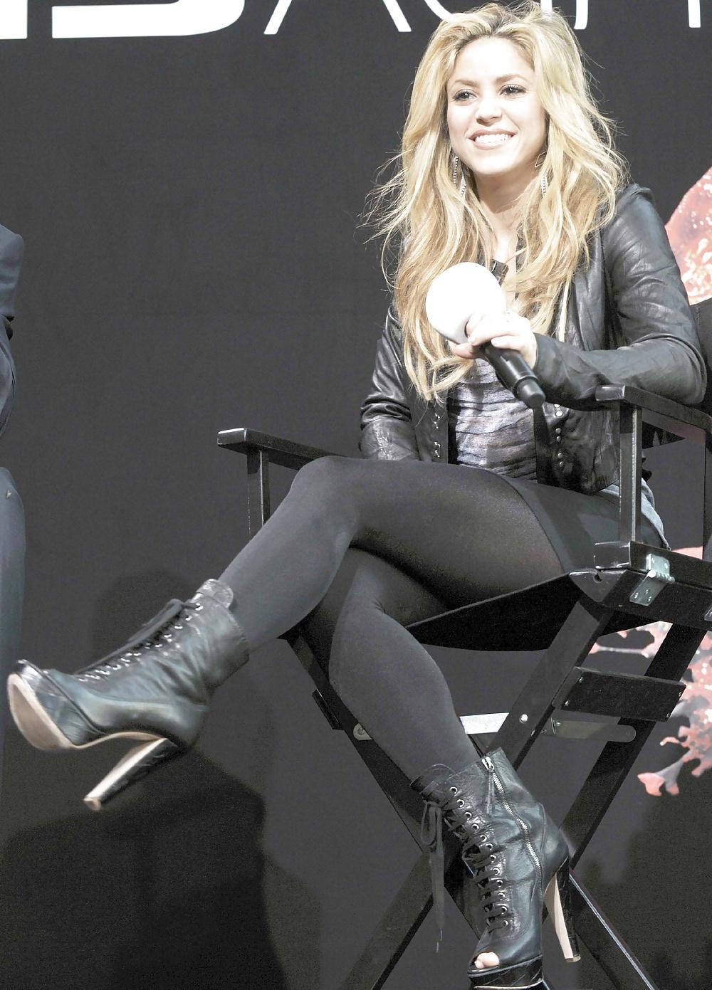25P Celebrities Legs