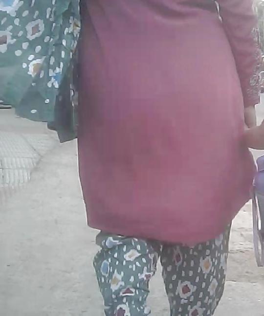 14P Bangladeshi street ass