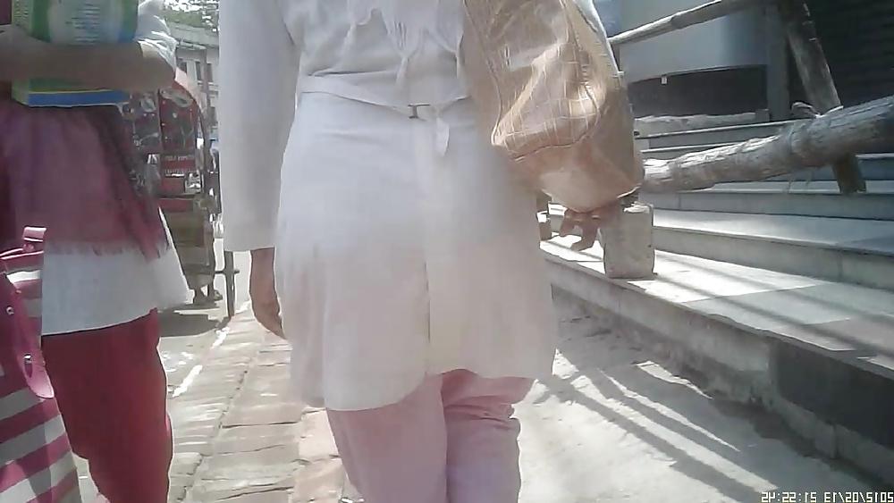 14P Bangladeshi street ass