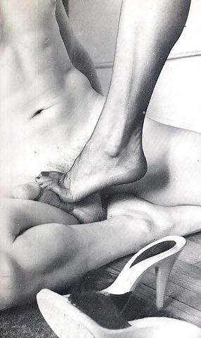 14P On your knees Darling