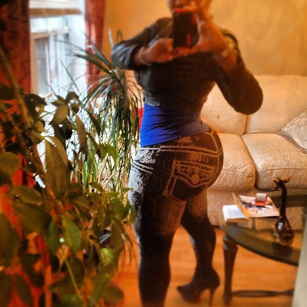 25P Big booty Milf pt. 2