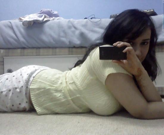 25P Beautiful Pakigirl with big boobs!!