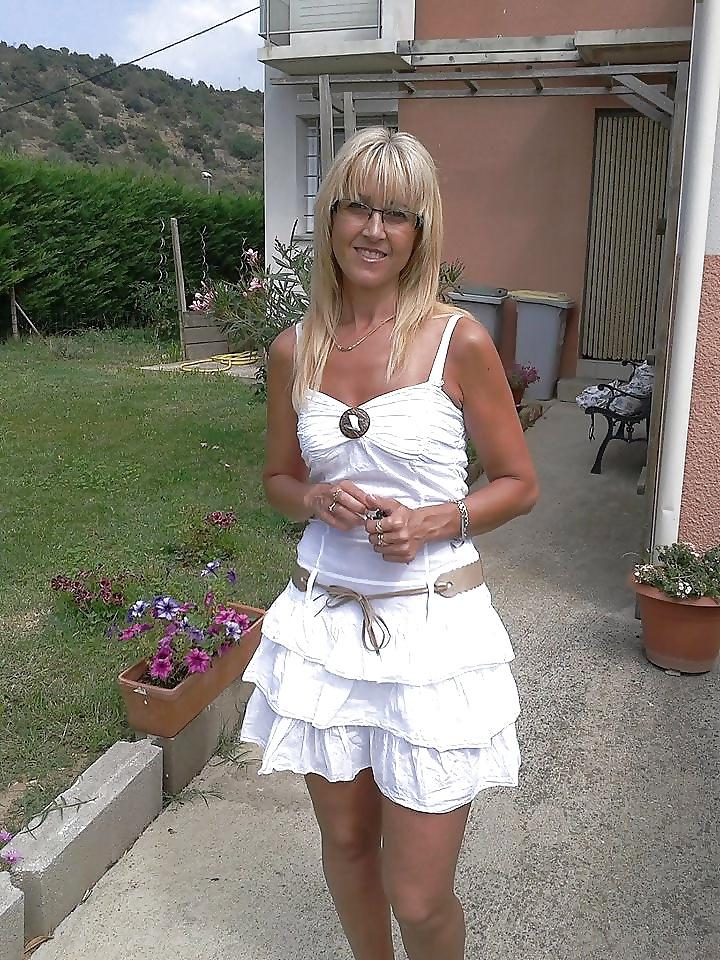 23P Your mom is a sexy dressed slut 7