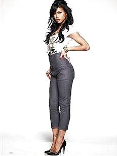 25P Celebrities in High Heels part 1