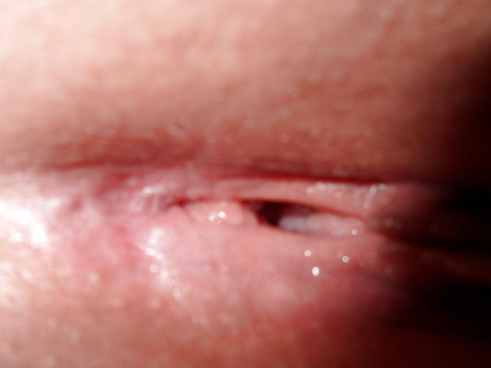 24P Very wet wet wet pussy