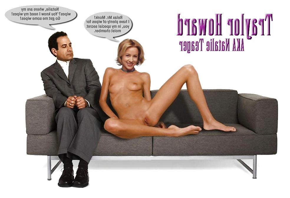 25P Traylor Howard Real & Fake