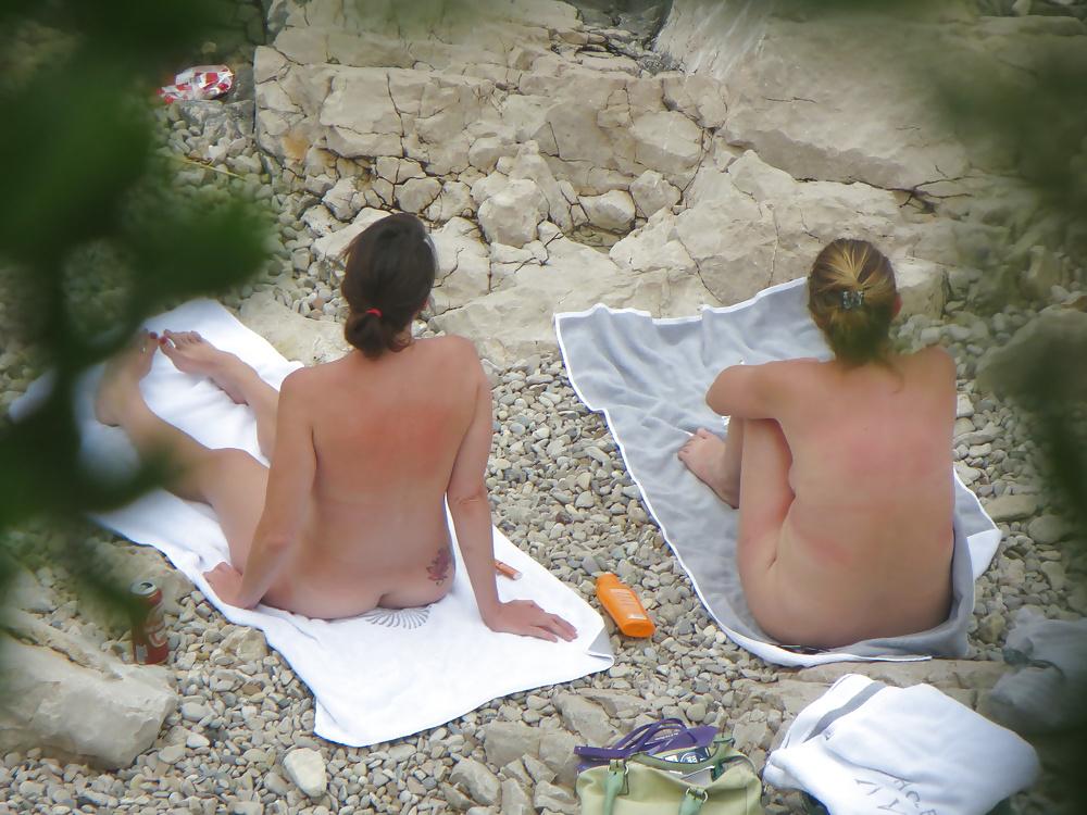 8P Croatian beach two girls