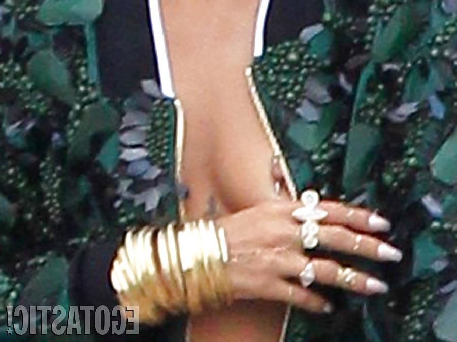 25P Rihanna mega collection 11