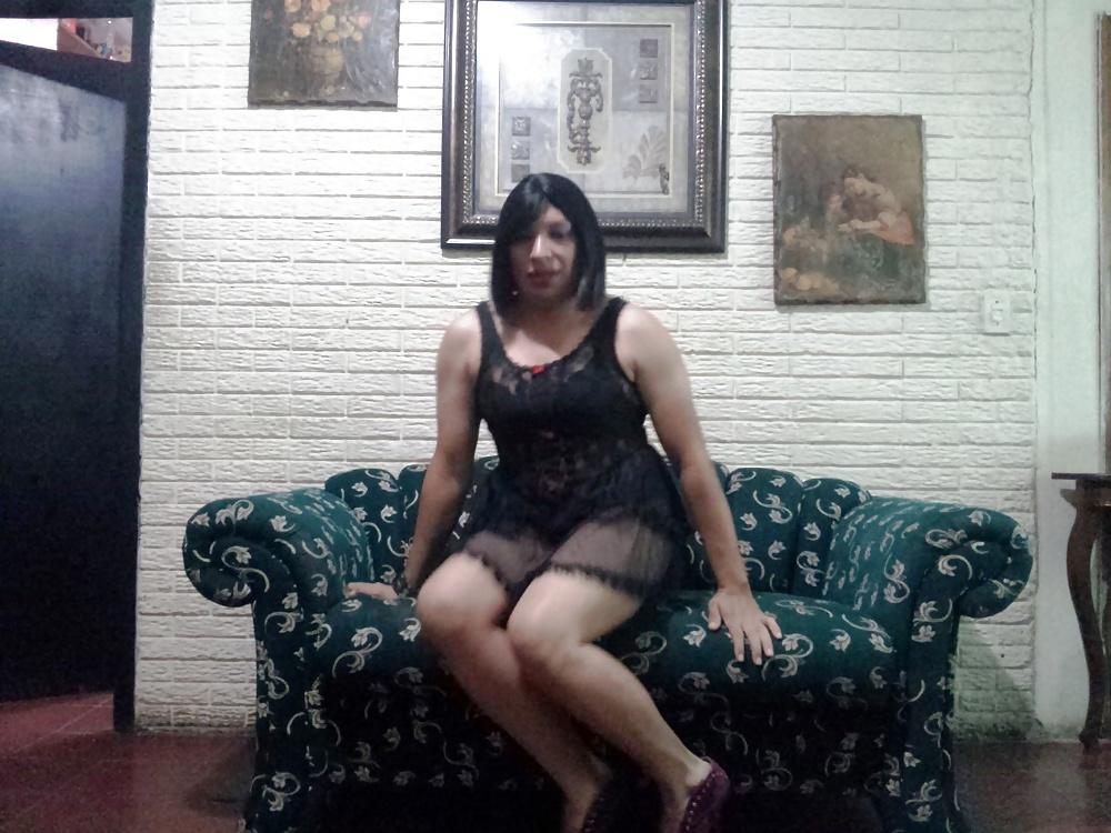 11P Sexy crossdresser posing