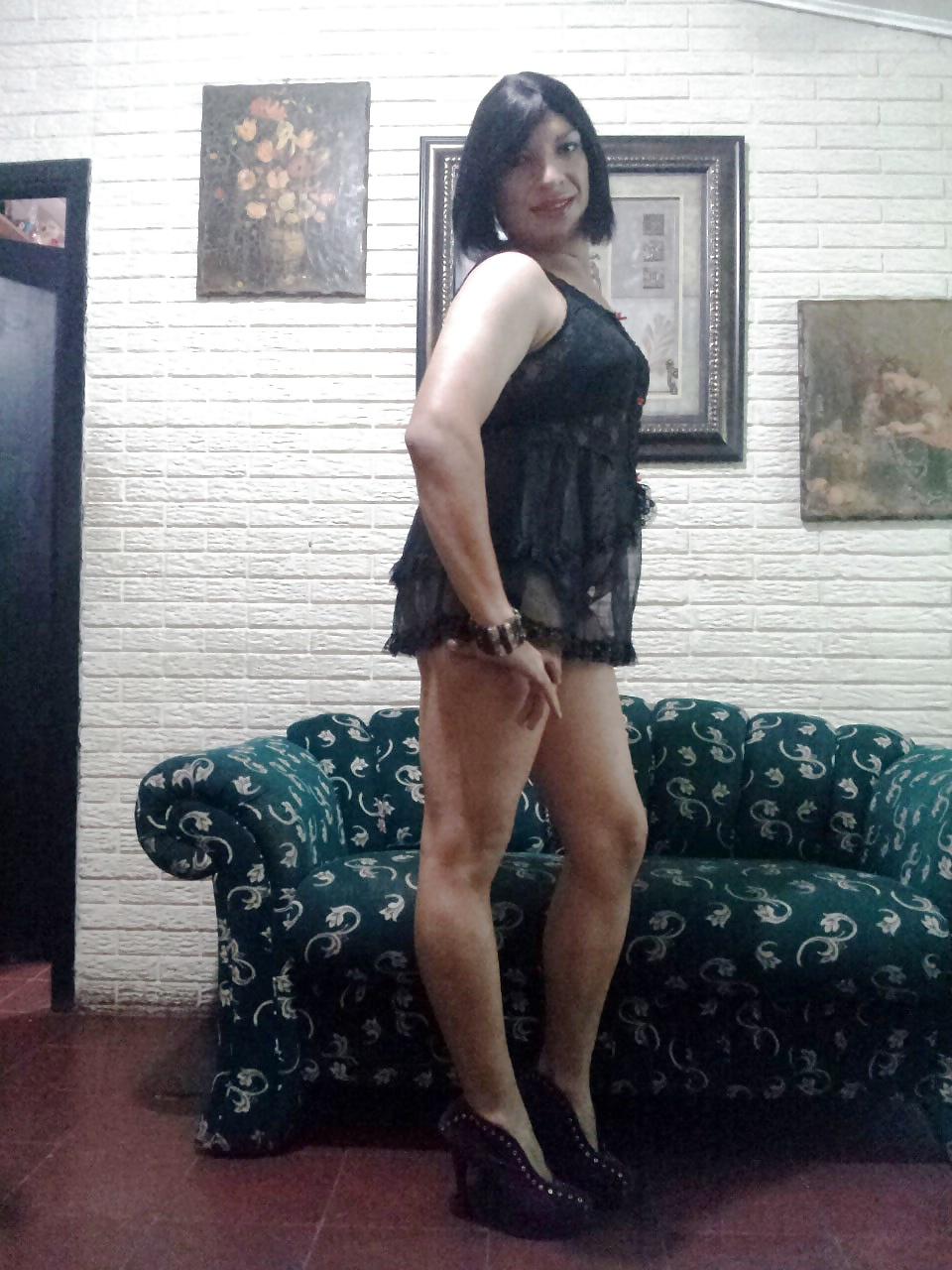 11P Sexy crossdresser posing