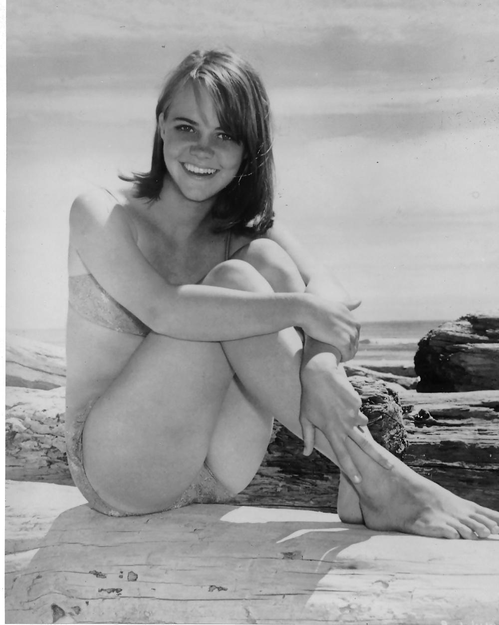 25P Sally Field