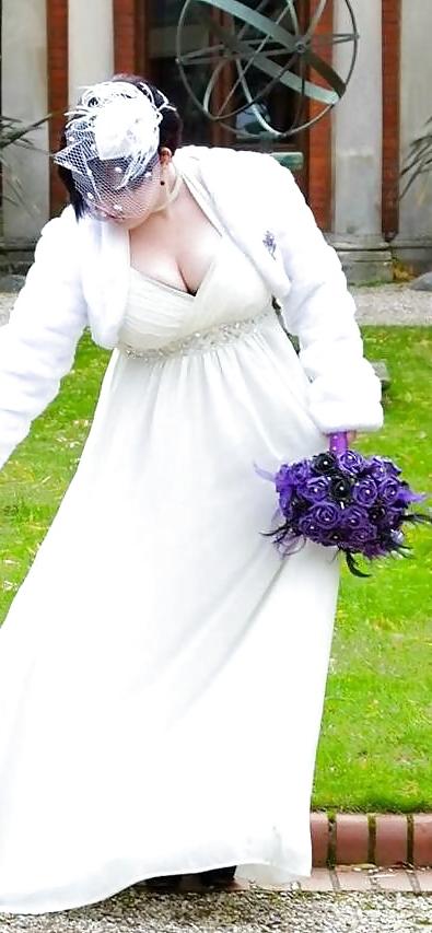 11P Chubby Big Tit Emo Slut (degrading comments welcome)