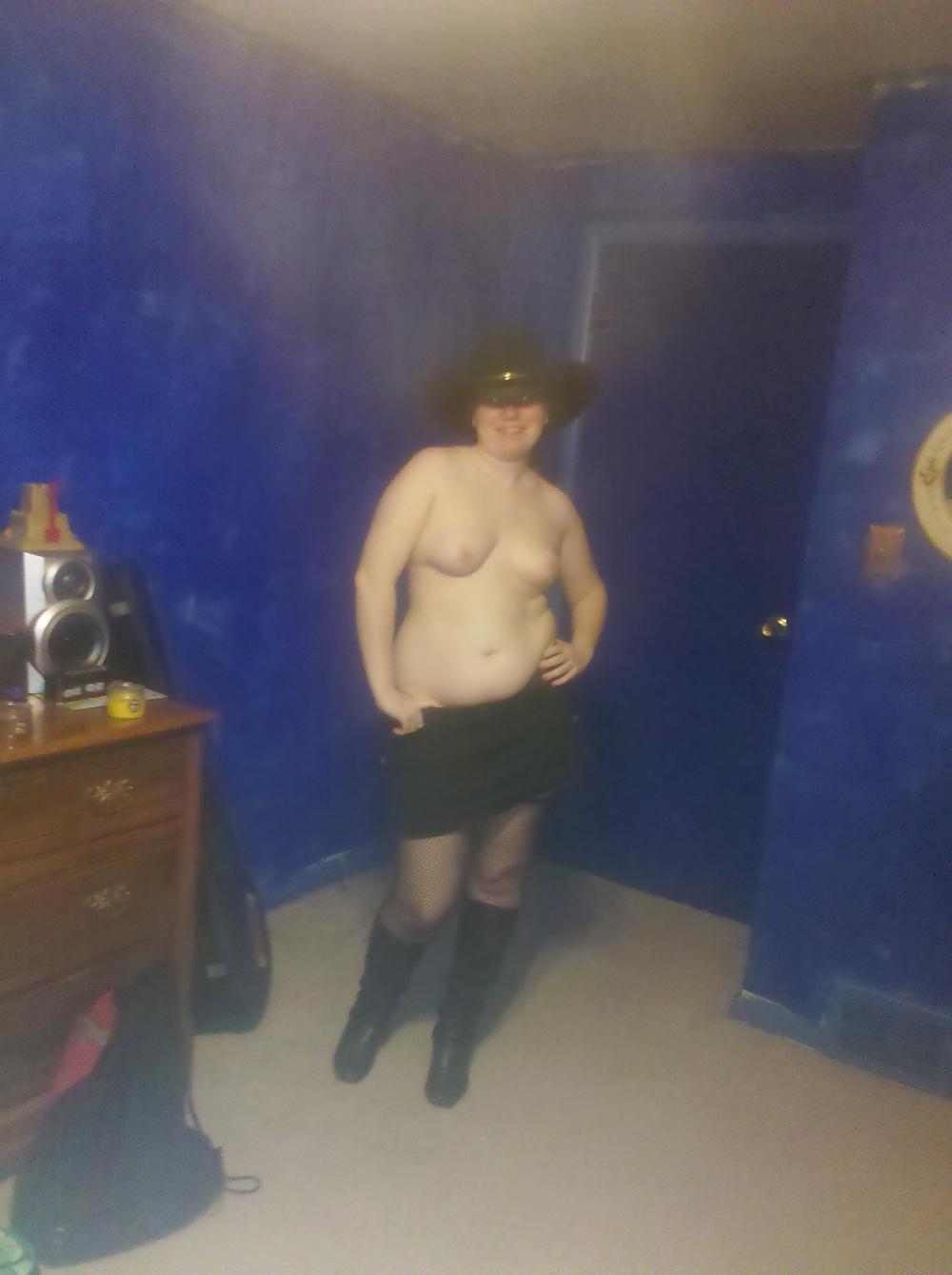 25P Amateur redhead 