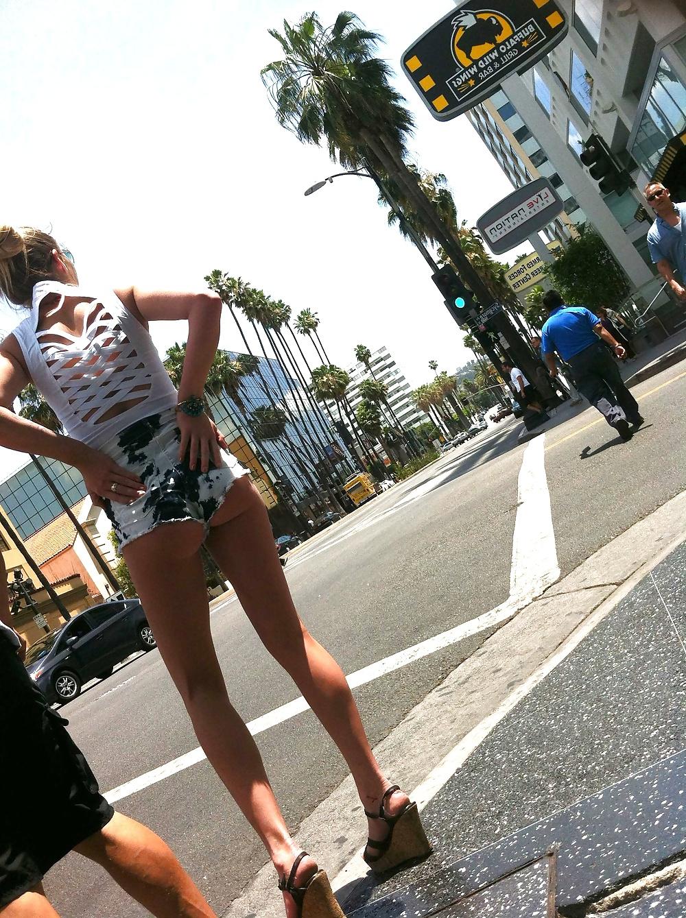 8P Street Blonde Enjoys Showing Her Ass