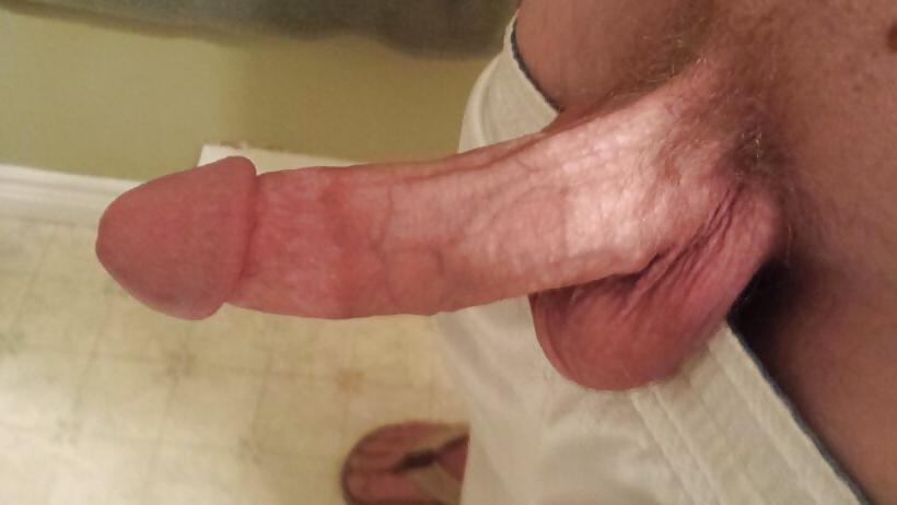 22P (HungHot25) New Big Cock Pictures, Selfies