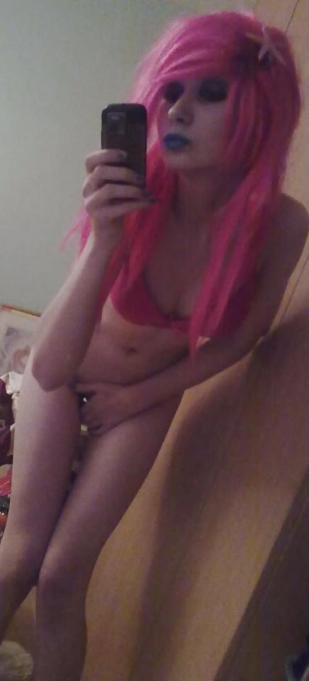 22P Emo Teen Serbia