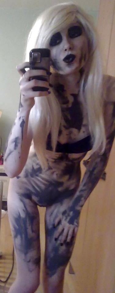 22P Emo Teen Serbia