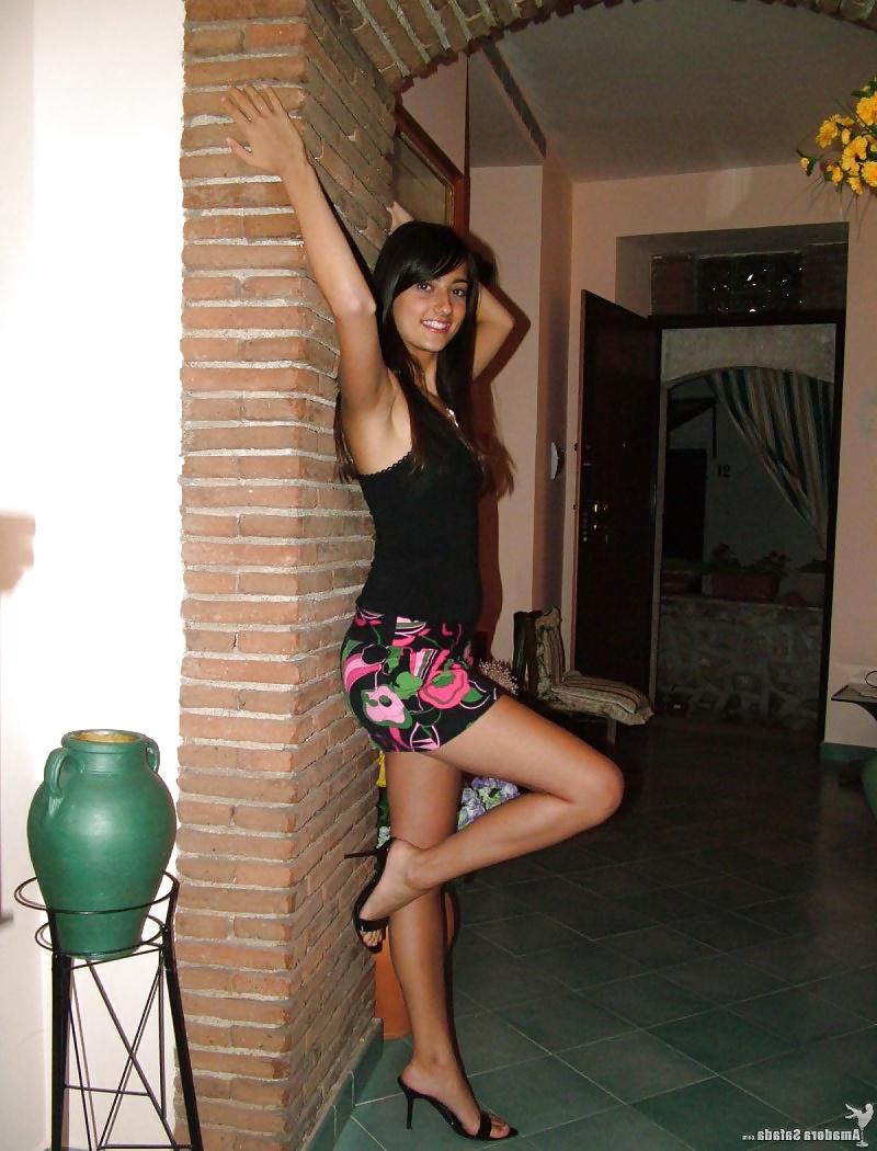 25P Emo Girls II (Perfect Body)