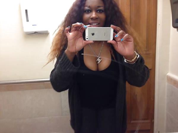 4P Mature  redbone booty
