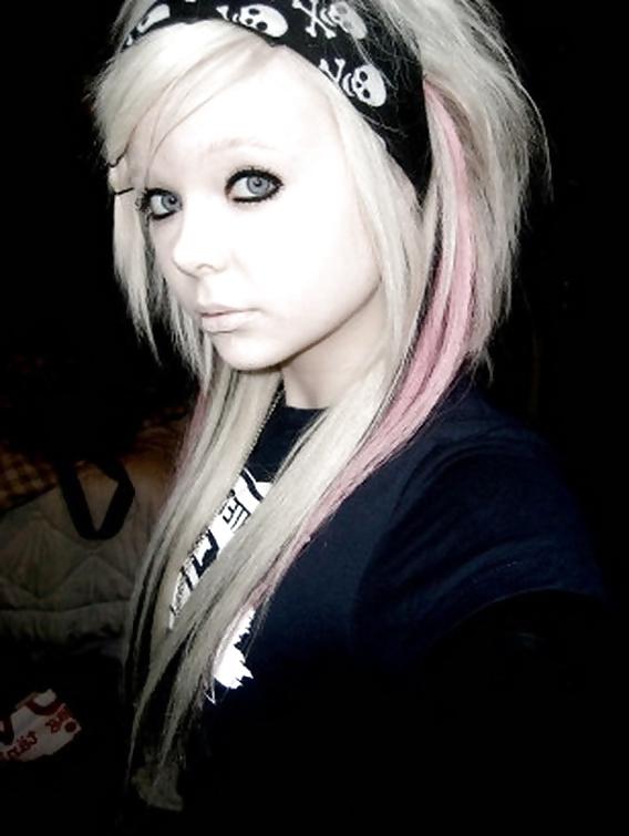 25P EMO Gilrs
