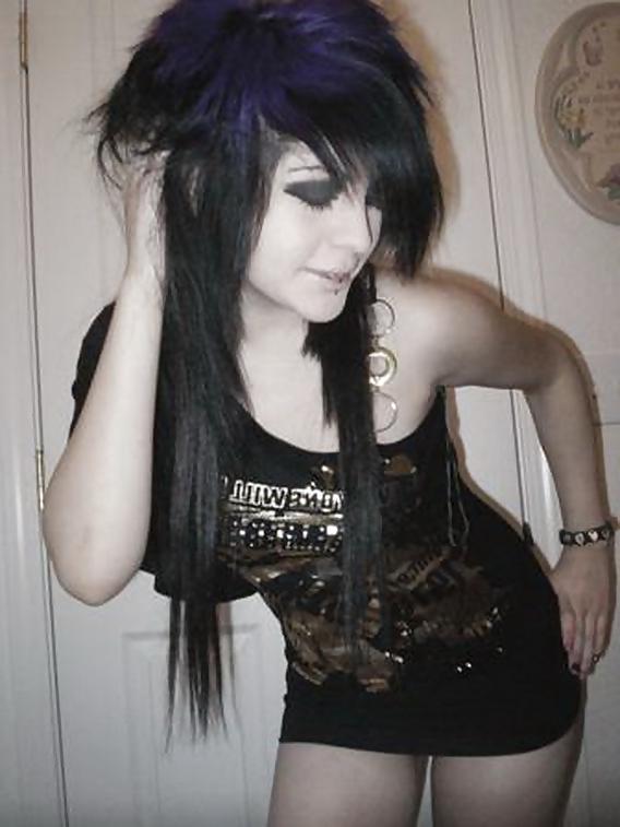 25P EMO Gilrs