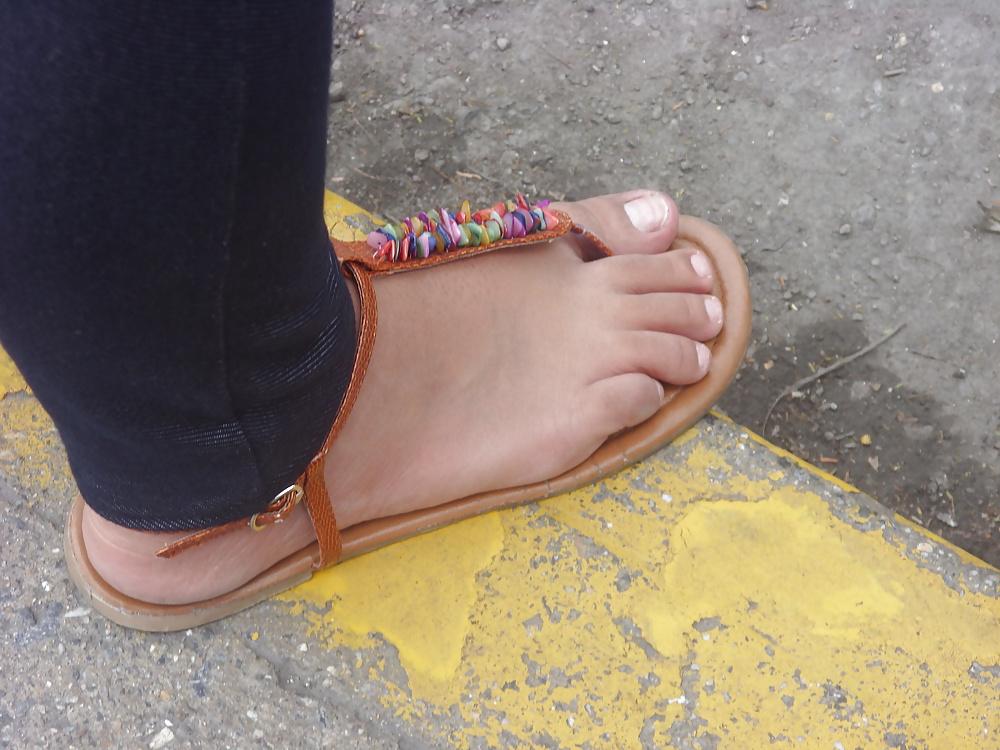 25P Street feet 3