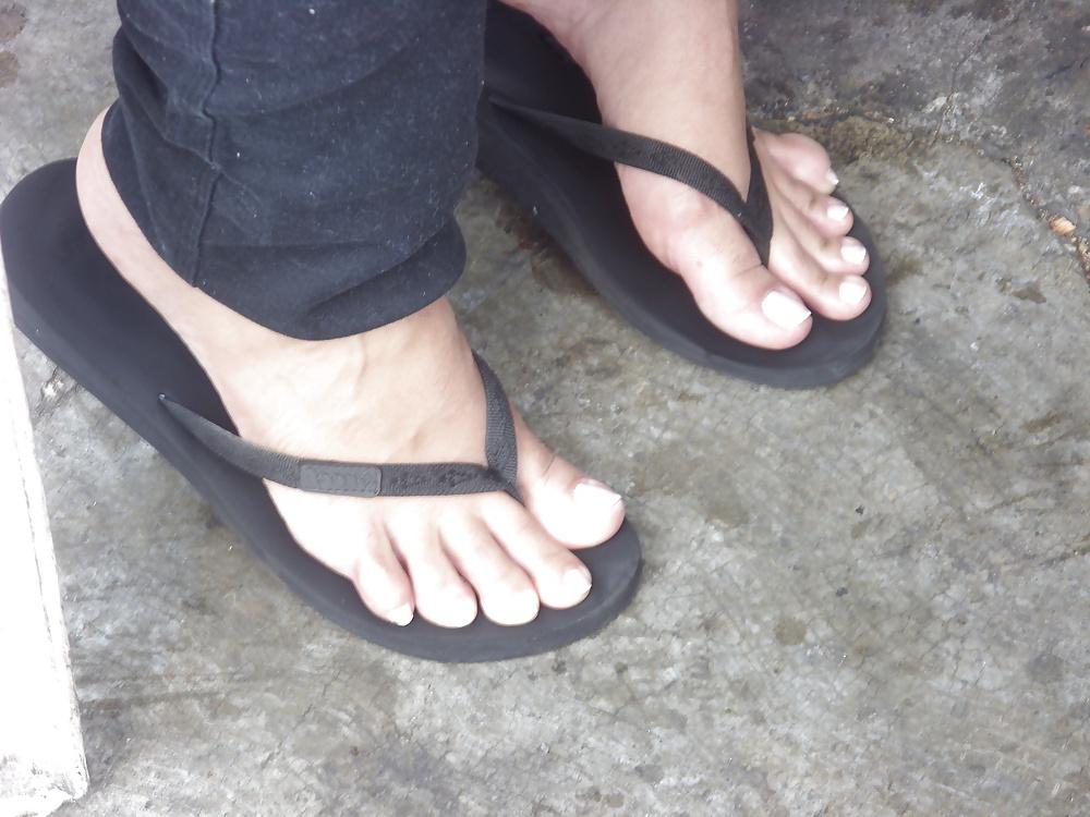 25P Street feet 3