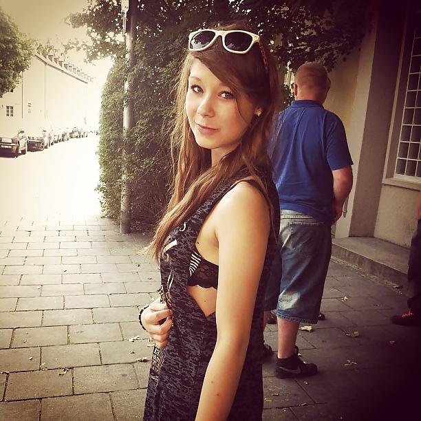 19P Hot german Girl