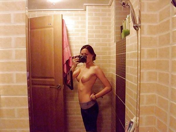 25P Selfie Amateur Babes - vol 36!