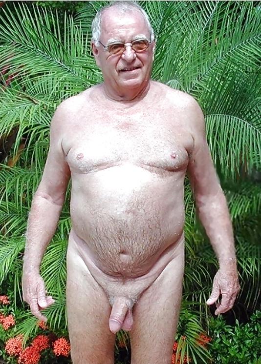 25P Grandpa loves to eat cum
