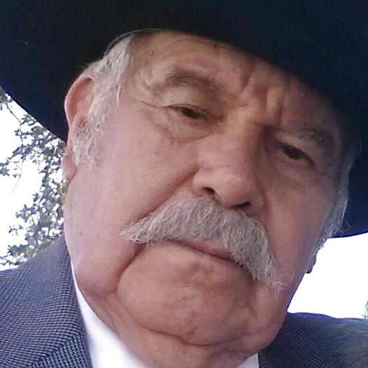 25P Grandpa loves to eat cum