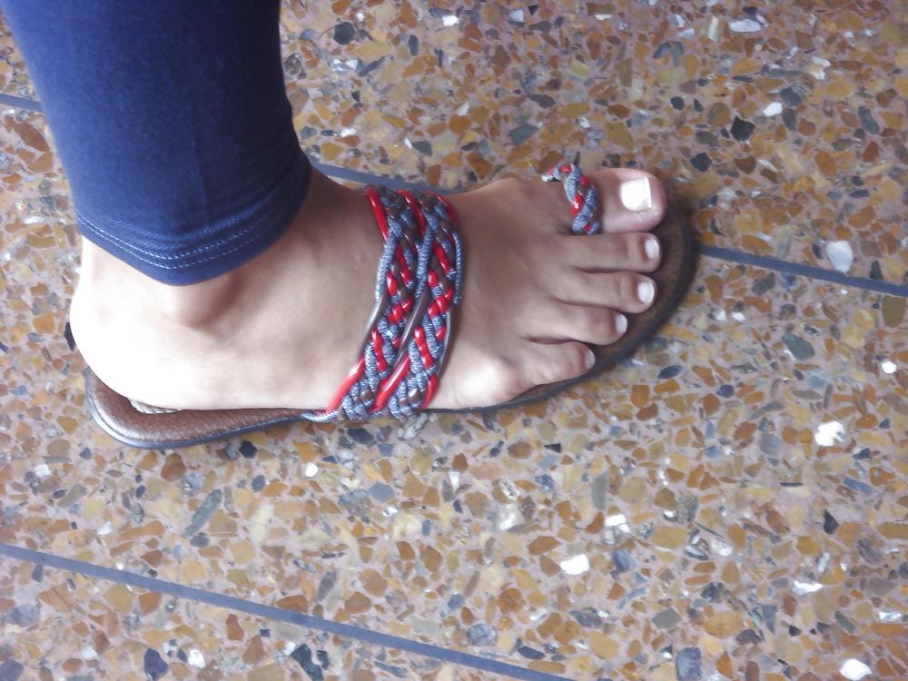 25P Street feet 4