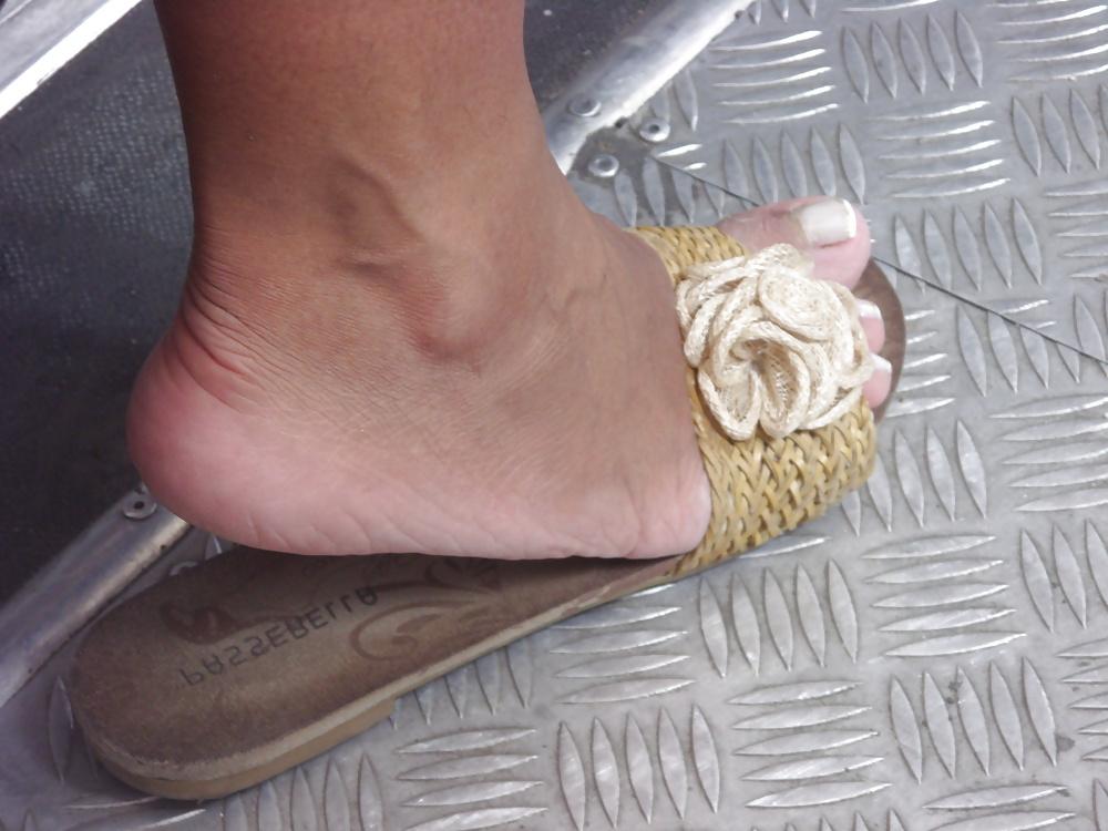 25P Street feet 4