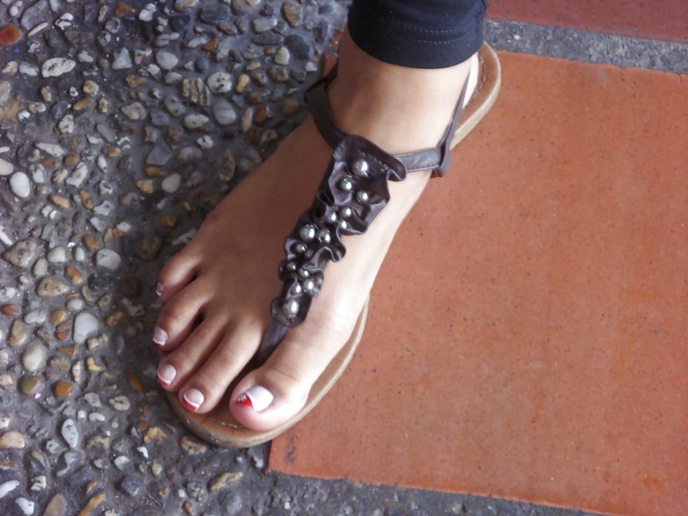 25P Street feet 4