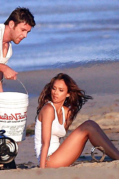 25P Jessica Alba: Ultimate Collection