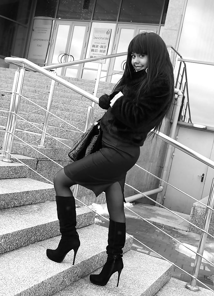 25P Black and White Erotic 005