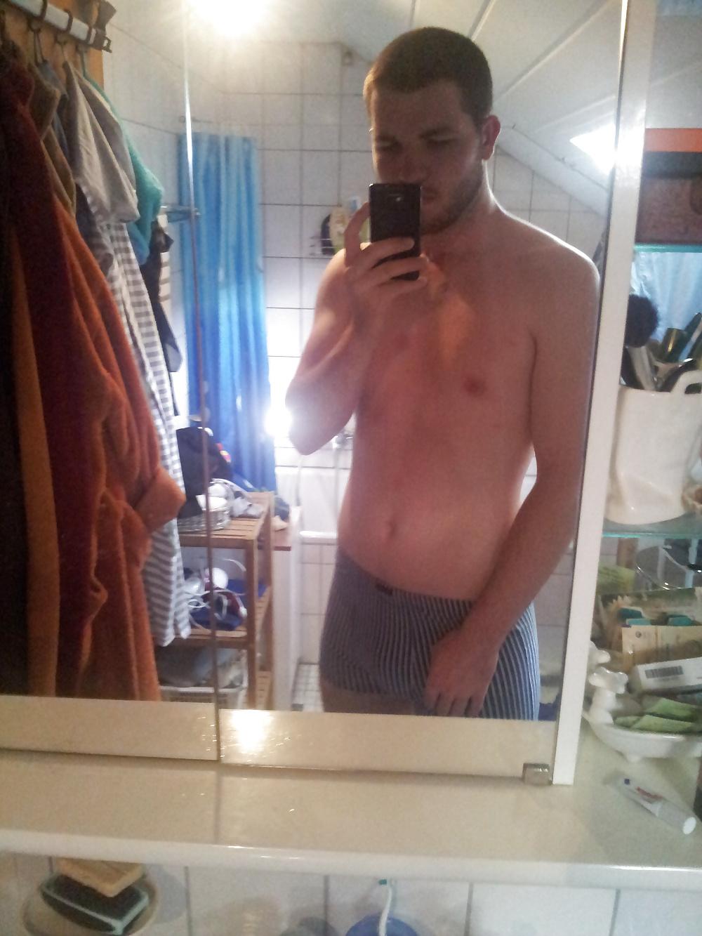 9P Young german Bi-Boy