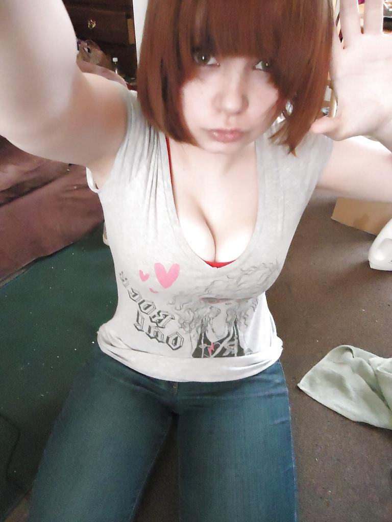25P My collection 70 : hot busty emo
