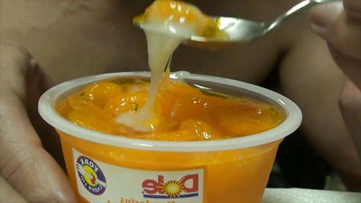 25P Cum on Food III