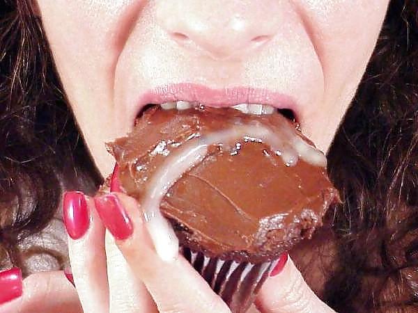25P Cum on Food III