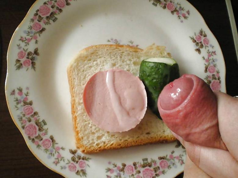 25P Cum on Food III