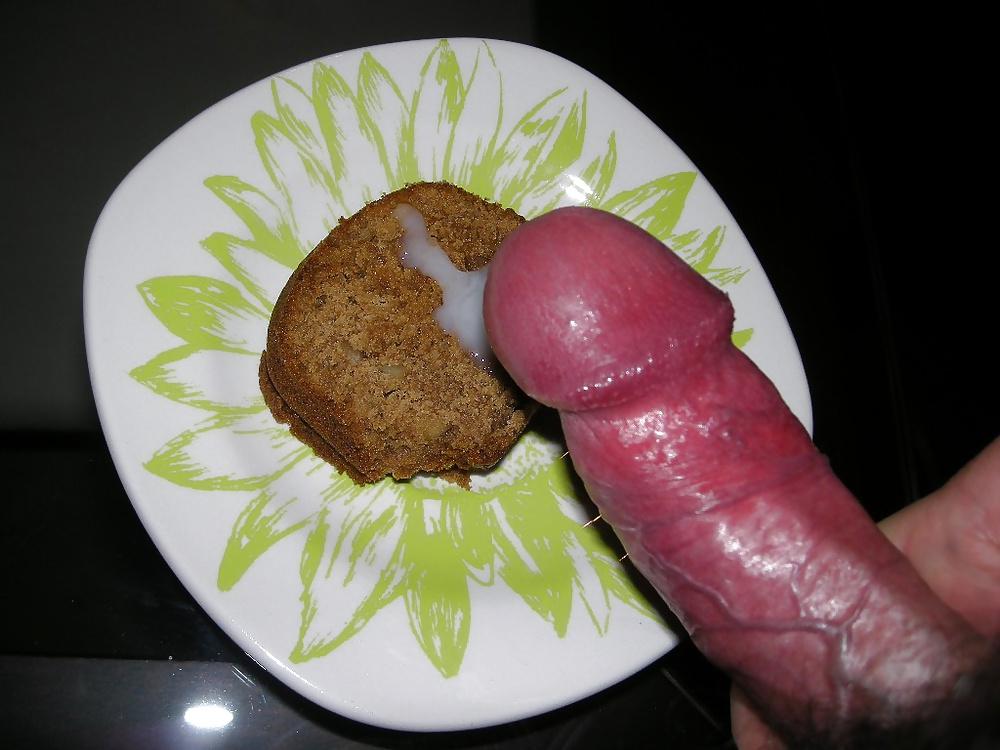 25P Cum on Food III