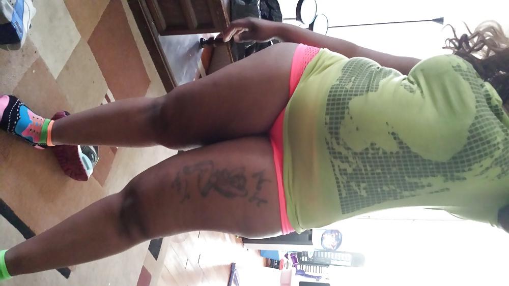 6P Super booty youngin. 24 yrs old. 