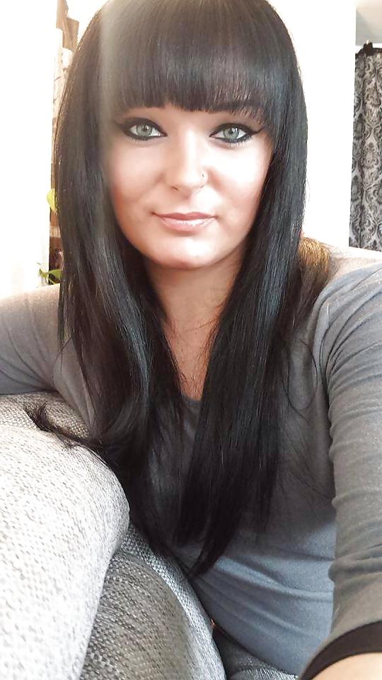 18P Hot east german bitches - please comment