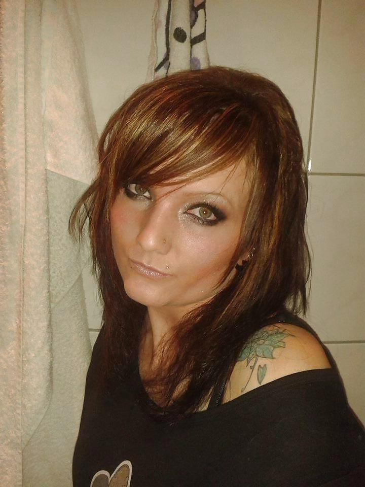 18P Hot east german bitches - please comment