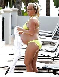 22P Pregnant Celebrities 